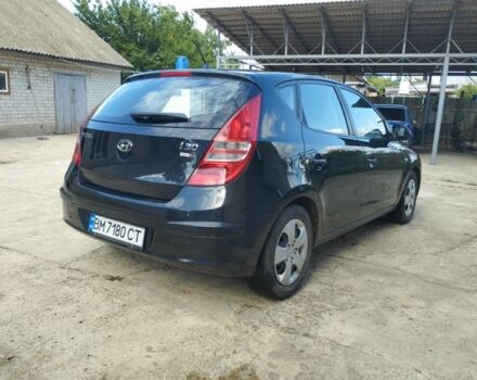Черный Хендай i30, объемом двигателя 1.4 л и пробегом 163 тыс. км за 5300 $, фото 4 на Automoto.ua