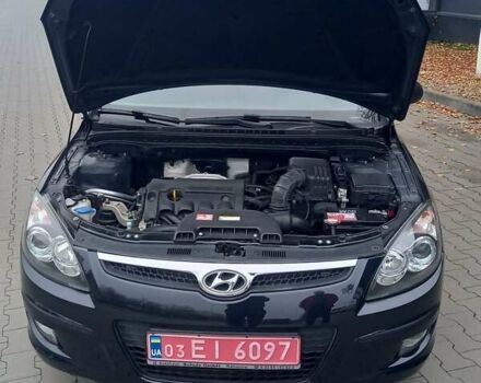 Черный Хендай i30, объемом двигателя 1.4 л и пробегом 216 тыс. км за 6300 $, фото 41 на Automoto.ua