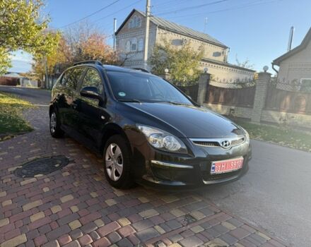 Хендай i30 2009 в Борисполе на Automoto.ua Черный Хендай i30, объемом двигателя 1.6 л и пробегом 229 тыс. км за 7000 $, фото 7 на Automoto.ua