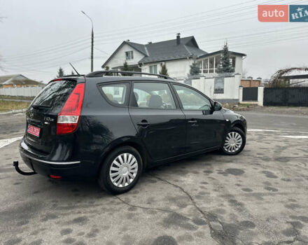 Черный Хендай i30, объемом двигателя 1.4 л и пробегом 199 тыс. км за 5599 $, фото 13 на Automoto.ua