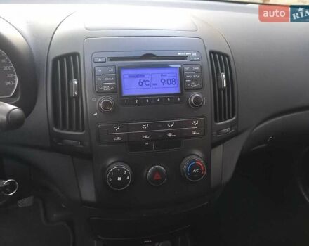 Хендай i30 2009 у Черкасах на Automoto.ua Чорний Хендай i30, об'ємом двигуна 1.4 л та пробігом 188 тис. км за 6150 $, фото 25 на Automoto.ua
