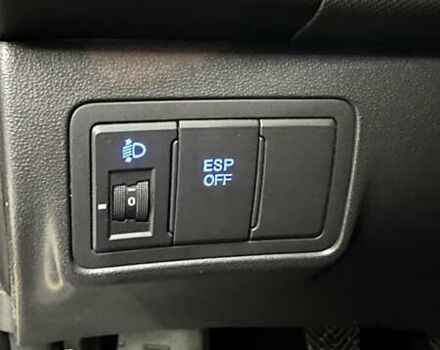 Черный Хендай i30, объемом двигателя 1.58 л и пробегом 243 тыс. км за 5500 $, фото 26 на Automoto.ua