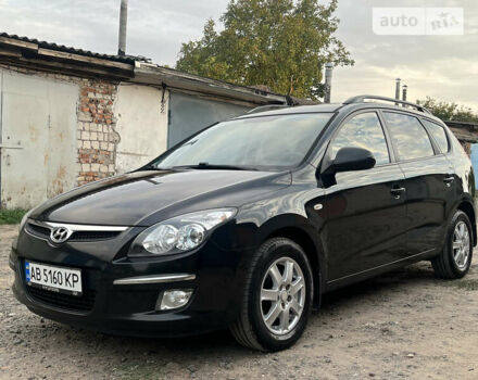 Чорний Хендай i30, об'ємом двигуна 1.59 л та пробігом 247 тис. км за 6250 $, фото 3 на Automoto.ua