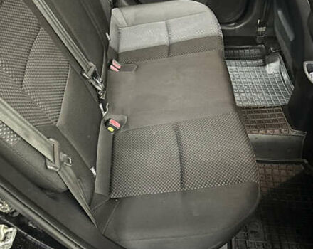 Черный Хендай i30, объемом двигателя 1.58 л и пробегом 243 тыс. км за 5500 $, фото 19 на Automoto.ua