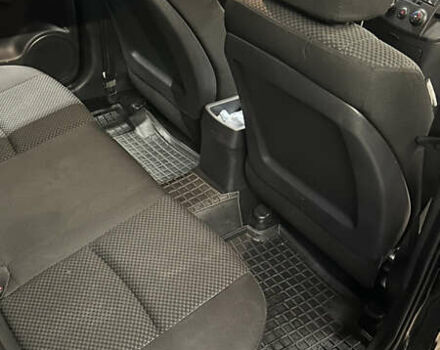 Черный Хендай i30, объемом двигателя 1.58 л и пробегом 243 тыс. км за 5500 $, фото 17 на Automoto.ua