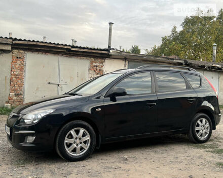 Чорний Хендай i30, об'ємом двигуна 1.59 л та пробігом 247 тис. км за 6250 $, фото 2 на Automoto.ua