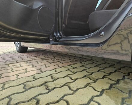 Черный Хендай i30, объемом двигателя 1.4 л и пробегом 157 тыс. км за 6700 $, фото 20 на Automoto.ua