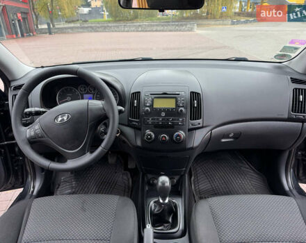 Черный Хендай i30, объемом двигателя 0 л и пробегом 149 тыс. км за 5899 $, фото 27 на Automoto.ua