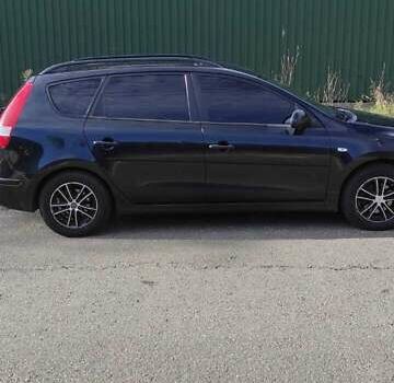 Черный Хендай i30, объемом двигателя 1.6 л и пробегом 241 тыс. км за 6400 $, фото 5 на Automoto.ua
