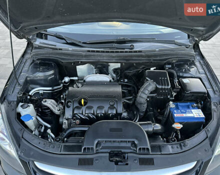 Черный Хендай i30, объемом двигателя 1.4 л и пробегом 162 тыс. км за 6450 $, фото 28 на Automoto.ua