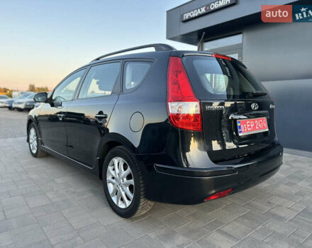 Черный Хендай i30, объемом двигателя 1.4 л и пробегом 162 тыс. км за 6450 $, фото 14 на Automoto.ua