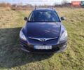 Черный Хендай i30, объемом двигателя 1.58 л и пробегом 301 тыс. км за 6900 $, фото 1 на Automoto.ua