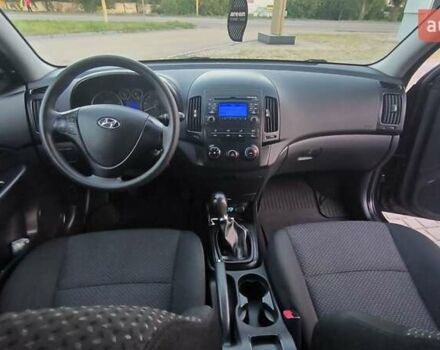 Черный Хендай i30, объемом двигателя 1.59 л и пробегом 245 тыс. км за 6990 $, фото 17 на Automoto.ua