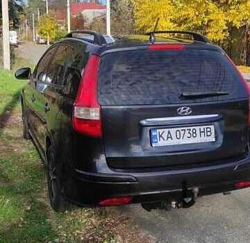 Черный Хендай i30, объемом двигателя 1.6 л и пробегом 241 тыс. км за 6400 $, фото 4 на Automoto.ua