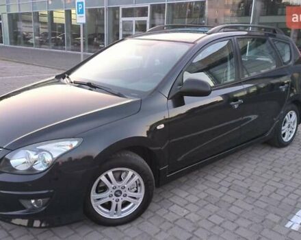 Черный Хендай i30, объемом двигателя 1.59 л и пробегом 245 тыс. км за 6990 $, фото 5 на Automoto.ua