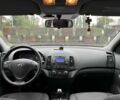 Черный Хендай i30, объемом двигателя 1.6 л и пробегом 65 тыс. км за 6999 $, фото 7 на Automoto.ua