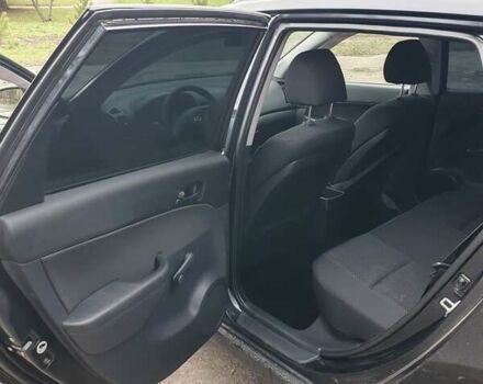 Чорний Хендай i30, об'ємом двигуна 1.4 л та пробігом 149 тис. км за 6100 $, фото 19 на Automoto.ua