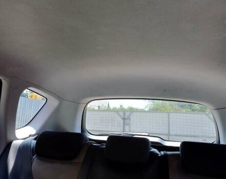Черный Хендай i30, объемом двигателя 1.58 л и пробегом 330 тыс. км за 6100 $, фото 10 на Automoto.ua