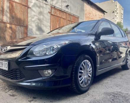 Чорний Хендай i30, об'ємом двигуна 0.14 л та пробігом 215 тис. км за 5900 $, фото 3 на Automoto.ua