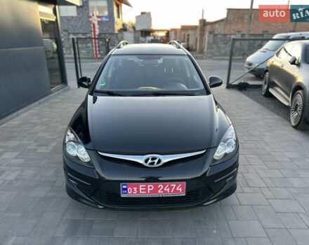 Черный Хендай i30, объемом двигателя 1.4 л и пробегом 162 тыс. км за 6450 $, фото 7 на Automoto.ua