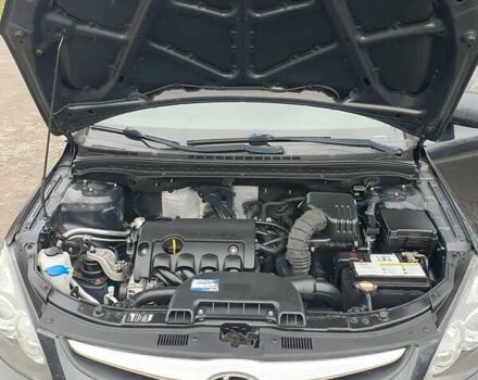 Чорний Хендай i30, об'ємом двигуна 1.4 л та пробігом 149 тис. км за 6100 $, фото 22 на Automoto.ua