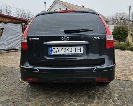 Черный Хендай i30, объемом двигателя 1.4 л и пробегом 154 тыс. км за 6700 $, фото 10 на Automoto.ua
