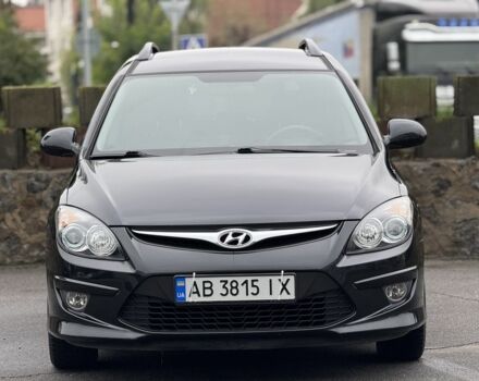 Черный Хендай i30, объемом двигателя 1.6 л и пробегом 65 тыс. км за 6999 $, фото 1 на Automoto.ua