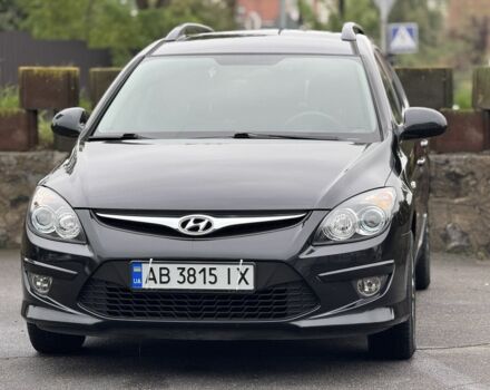 Черный Хендай i30, объемом двигателя 1.6 л и пробегом 65 тыс. км за 6999 $, фото 3 на Automoto.ua