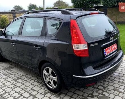 Черный Хендай i30, объемом двигателя 1.4 л и пробегом 145 тыс. км за 5999 $, фото 10 на Automoto.ua