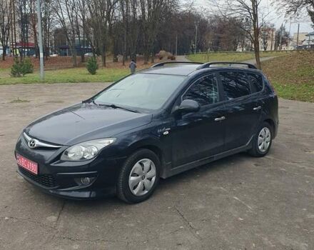 Чорний Хендай i30, об'ємом двигуна 1.4 л та пробігом 149 тис. км за 6100 $, фото 8 на Automoto.ua