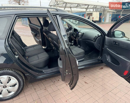 Черный Хендай i30, объемом двигателя 0 л и пробегом 149 тыс. км за 5899 $, фото 18 на Automoto.ua
