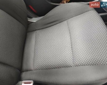 Черный Хендай i30, объемом двигателя 1.58 л и пробегом 190 тыс. км за 7100 $, фото 8 на Automoto.ua