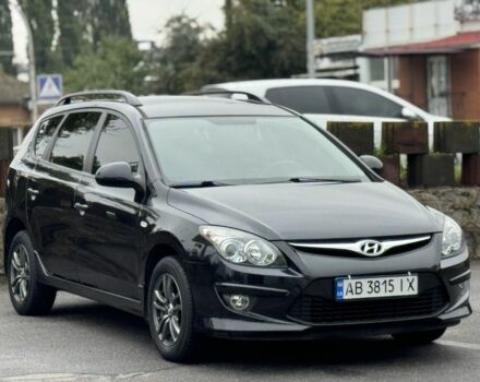 Черный Хендай i30, объемом двигателя 1.6 л и пробегом 65 тыс. км за 6999 $, фото 2 на Automoto.ua