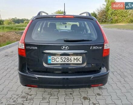 Чорний Хендай i30, об'ємом двигуна 1.4 л та пробігом 225 тис. км за 4800 $, фото 5 на Automoto.ua