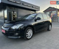Черный Хендай i30, объемом двигателя 1.4 л и пробегом 162 тыс. км за 6450 $, фото 2 на Automoto.ua
