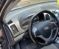 Черный Хендай i30, объемом двигателя 1.58 л и пробегом 330 тыс. км за 6100 $, фото 7 на Automoto.ua