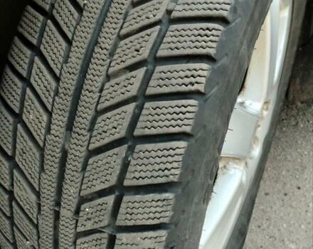 Чорний Хендай i30, об'ємом двигуна 1.4 л та пробігом 176 тис. км за 5700 $, фото 10 на Automoto.ua