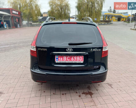 Черный Хендай i30, объемом двигателя 0 л и пробегом 149 тыс. км за 5899 $, фото 6 на Automoto.ua