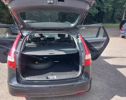 Чорний Хендай i30, об'ємом двигуна 1.4 л та пробігом 222 тис. км за 5800 $, фото 9 на Automoto.ua