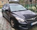 Черный Хендай i30, объемом двигателя 1.4 л и пробегом 157 тыс. км за 7100 $, фото 3 на Automoto.ua