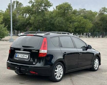 Черный Хендай i30, объемом двигателя 1.4 л и пробегом 137 тыс. км за 7500 $, фото 12 на Automoto.ua