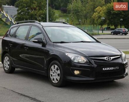 Чорний Хендай i30, об'ємом двигуна 1.59 л та пробігом 177 тис. км за 8300 $, фото 2 на Automoto.ua