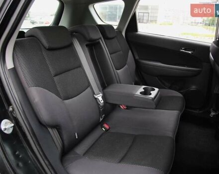 Чорний Хендай i30, об'ємом двигуна 1.59 л та пробігом 177 тис. км за 8300 $, фото 8 на Automoto.ua