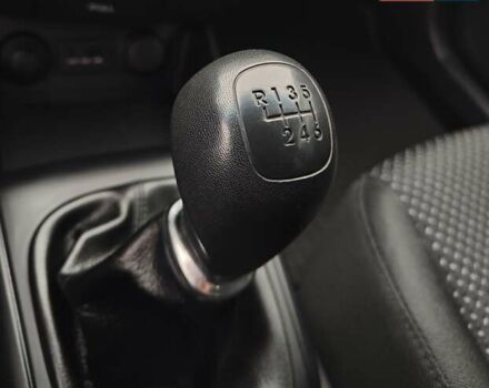 Черный Хендай i30, объемом двигателя 1.59 л и пробегом 72 тыс. км за 8500 $, фото 32 на Automoto.ua