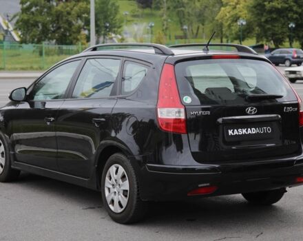 Чорний Хендай i30, об'ємом двигуна 1.6 л та пробігом 177 тис. км за 8300 $, фото 5 на Automoto.ua