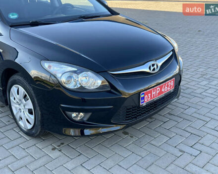 Хендай i30 2011 в Луцке на Automoto.ua Черный Хендай i30, объемом двигателя 1.4 л и пробегом 208 тыс. км за 6100 $, фото 8 на Automoto.ua