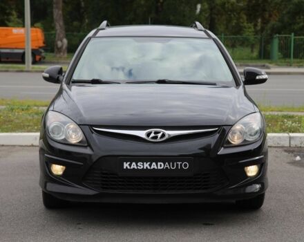 Чорний Хендай i30, об'ємом двигуна 1.6 л та пробігом 177 тис. км за 8300 $, фото 1 на Automoto.ua