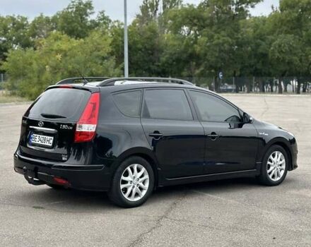 Черный Хендай i30, объемом двигателя 1.4 л и пробегом 137 тыс. км за 7500 $, фото 13 на Automoto.ua
