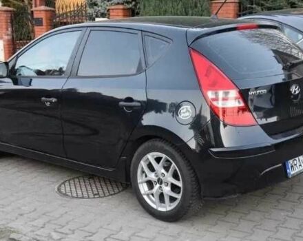 Чорний Хендай i30, об'ємом двигуна 0.14 л та пробігом 106 тис. км за 5900 $, фото 12 на Automoto.ua