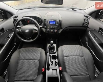 Черный Хендай i30, объемом двигателя 1.59 л и пробегом 72 тыс. км за 8500 $, фото 34 на Automoto.ua
